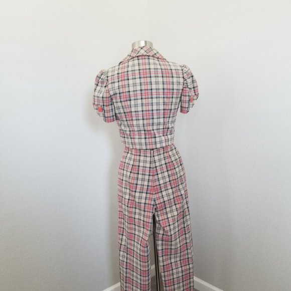 Home Economics 1975 - Picture 2 of 4